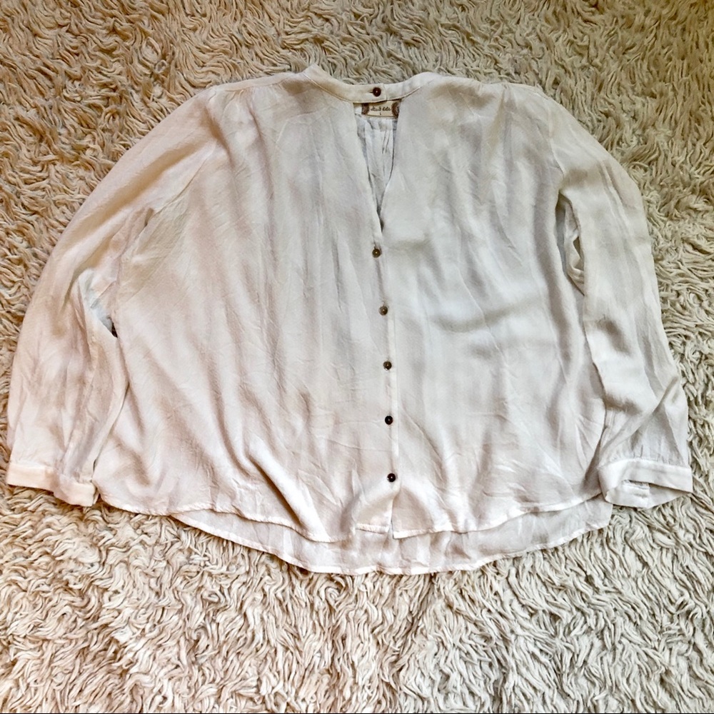 Altar’d State Embroidered Button Down Keyhole Top - Picture 4 of 7